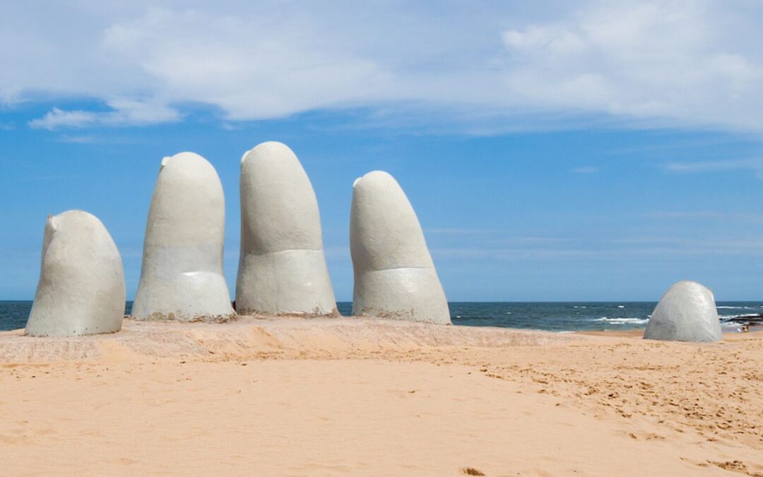 I Moved to Uruguay: A Teacher’s Honest First Month as an American Expat